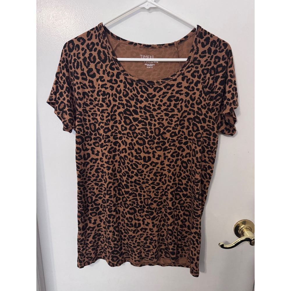 Time and Tru Womens Leopard Print Short Sleeve Scoop Neck Tee Brown Black M 8-10